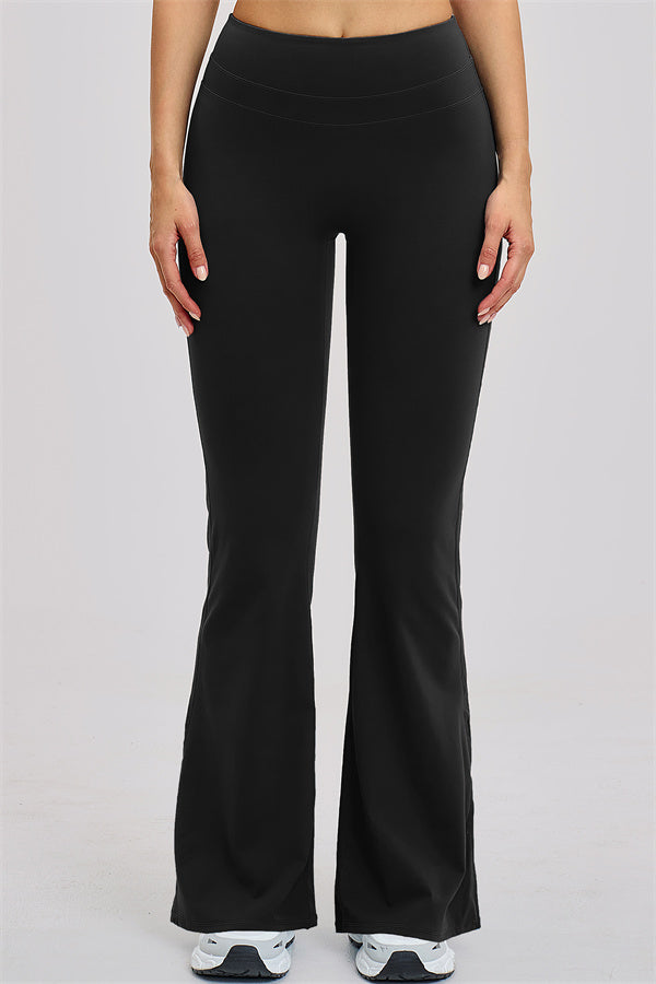 The Stride Sports Bra Flared Leggings 2-Piece Set