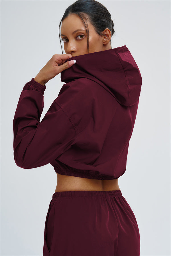 The Svelte UV protection Crop Hoodie Sweatpants 2-Piece Set