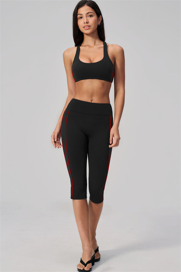 The Breathe Sports Bra Capri Leggings 2-Piece Set