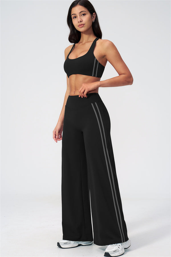 The Evoke Straight Leg Pants