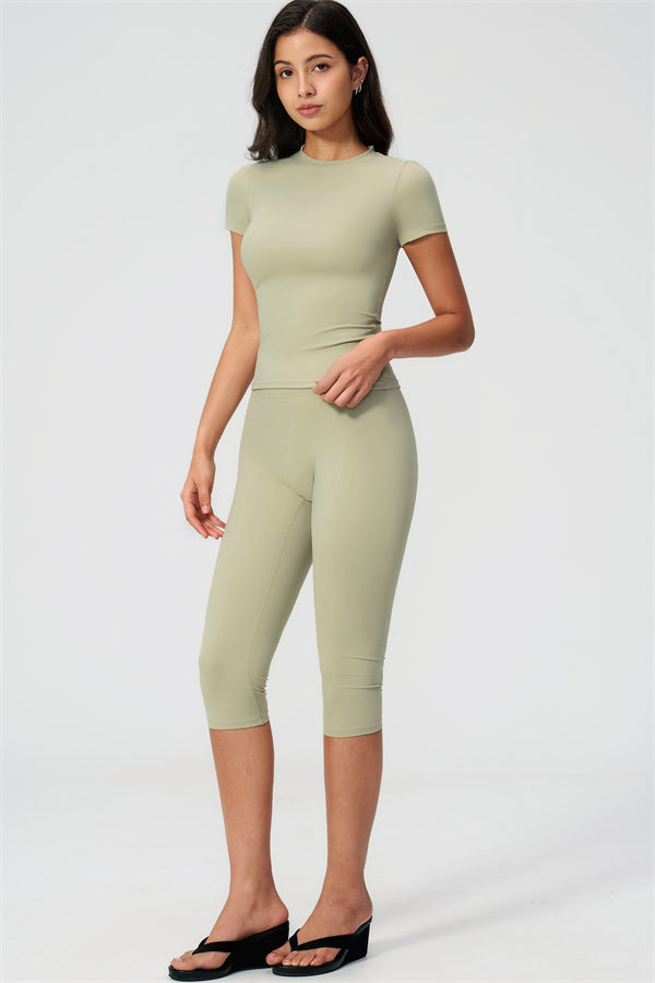 The Twirl T-shirt Capri Leggings 2-Piece Set