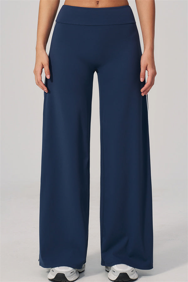 The Breathe Sports Bra Straight Leg Pants 2-Piece Set
