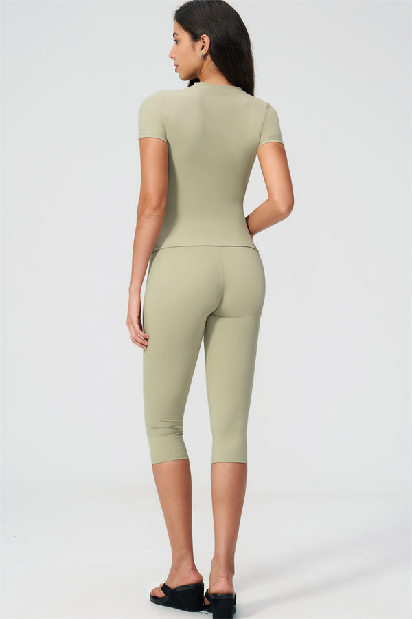 The Twirl T-shirt Capri Leggings 2-Piece Set