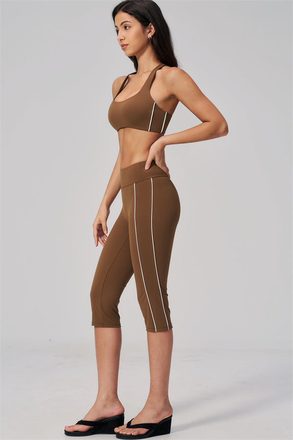The Breathe Sports Bra Capri Leggings 2-Piece Set