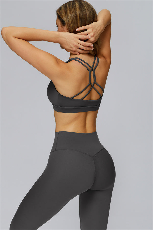 The Elle Form Sports Bra Leggings 2-Piece Set