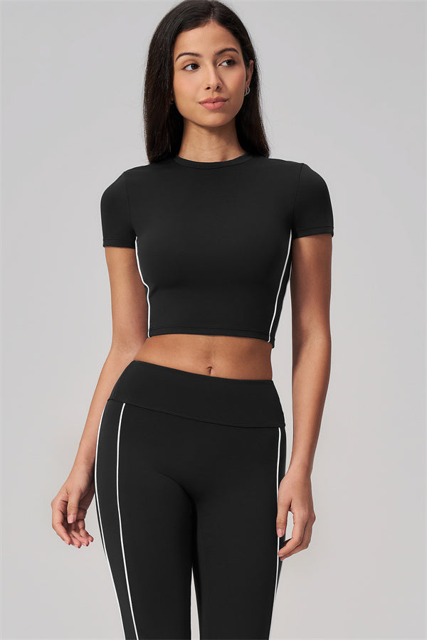 The Breathe T-shirt Capri Leggings 2-Piece Set
