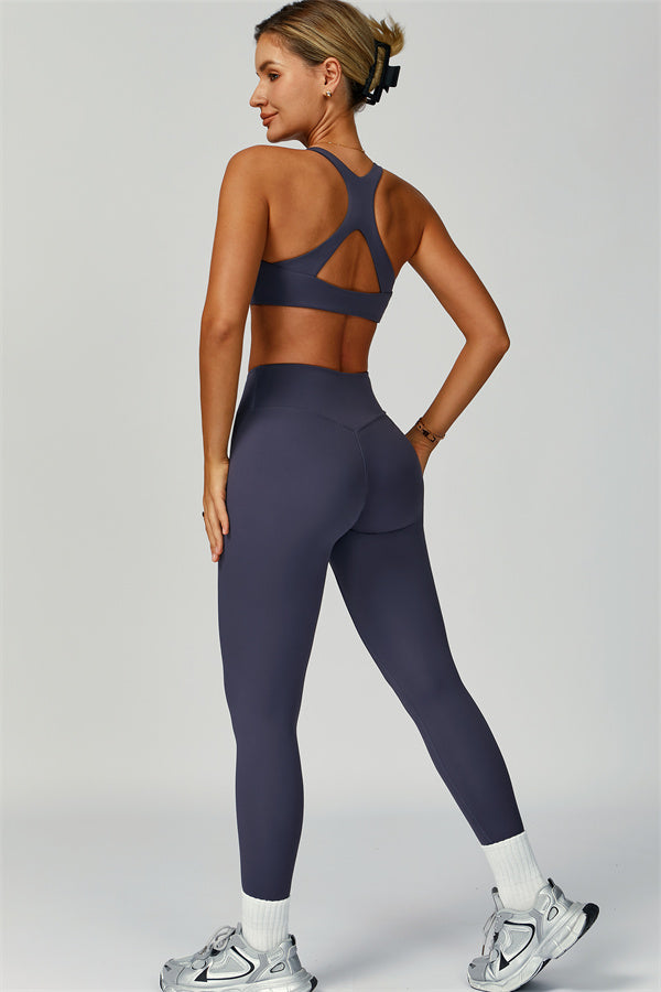 The Thrive Sports Bra Leggings 2-Piece Set