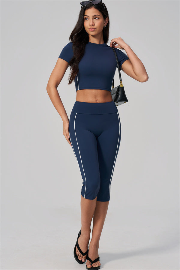 The Breathe T-shirt Capri Leggings 2-Piece Set