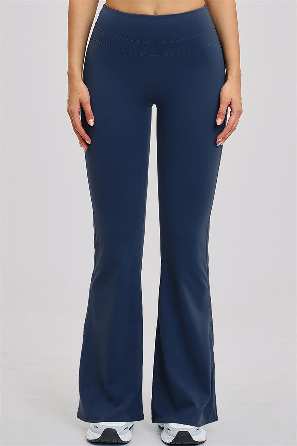 The Stride Sports Bra Flared Leggings 2-Piece Set