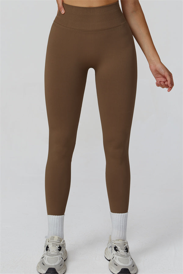 The Reign Sports Bra Leggings 2-Piece Set