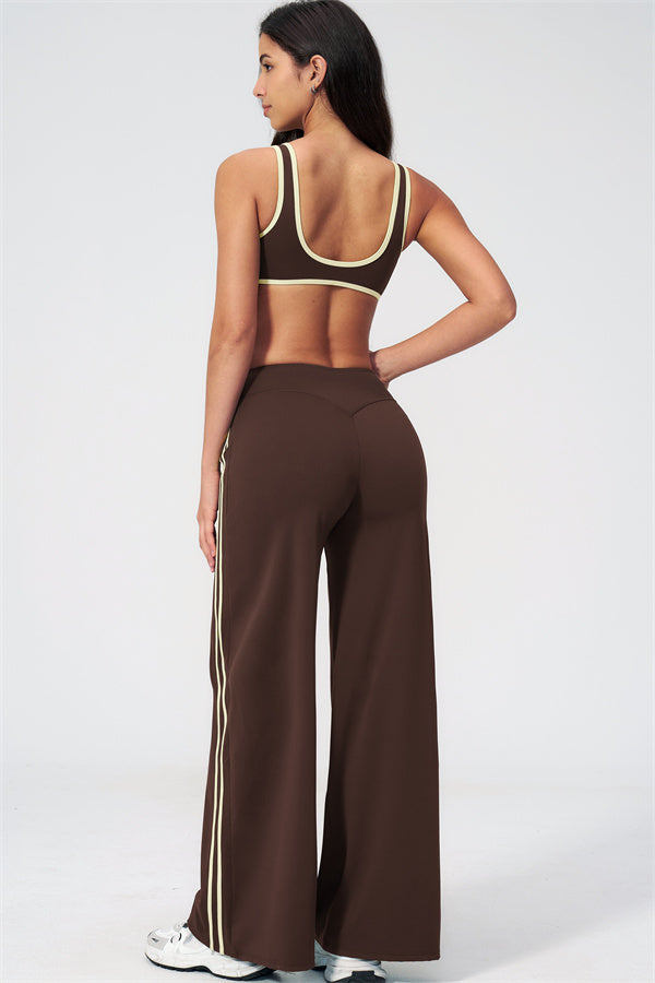 The Evoke Straight Leg Pants