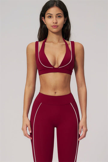 The Clarity Contour Line Sports Bra Leggings 2-Piece Set