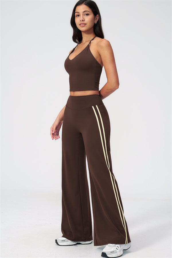 The Evoke Straight Leg Pants