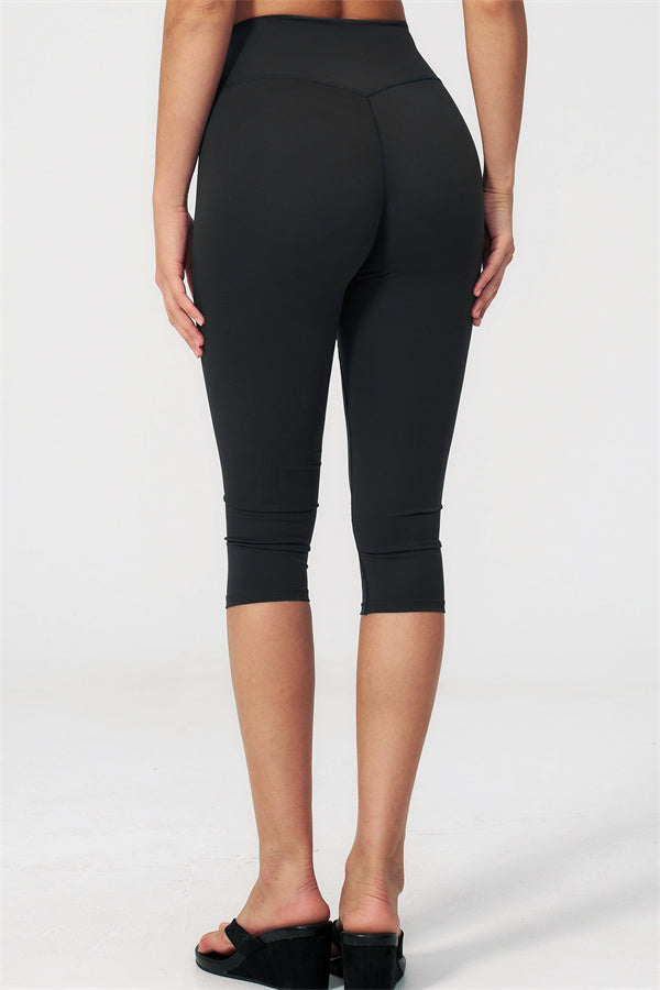 The Twirl Sports Bra Capri Leggings 2-Piece Set