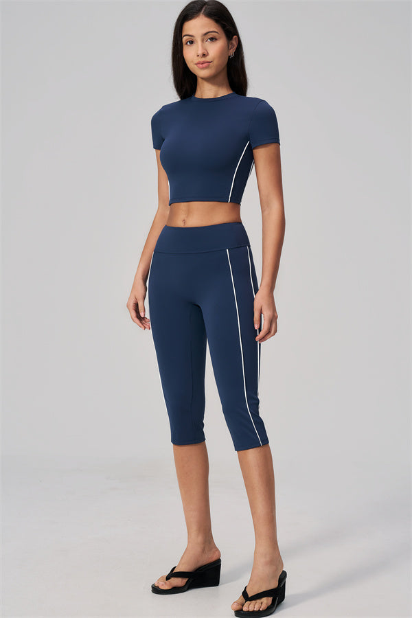 The Breathe T-shirt Capri Leggings 2-Piece Set