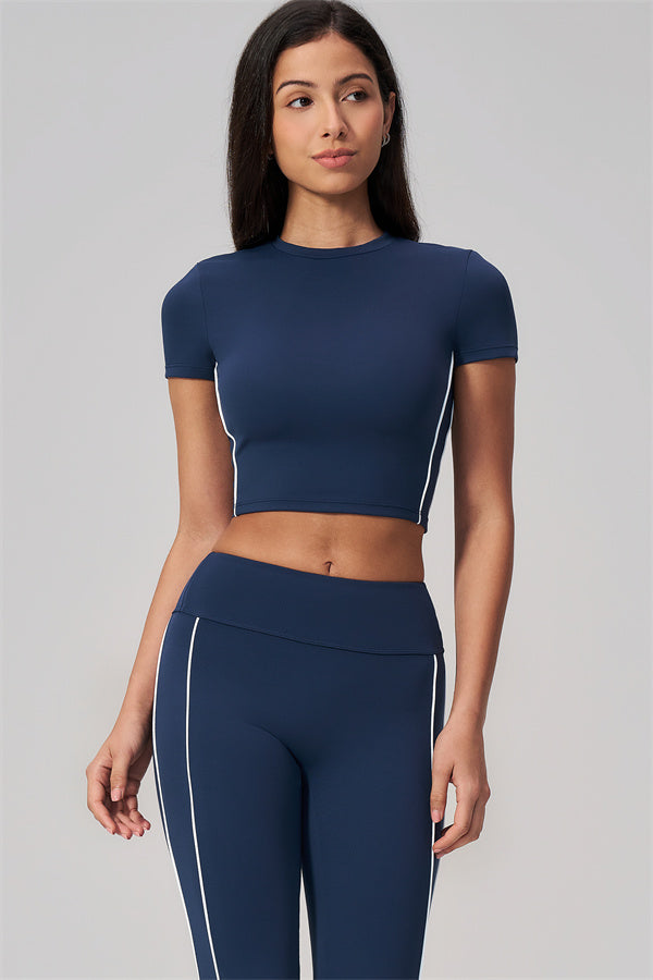 The Breathe T-shirt Capri Leggings 2-Piece Set