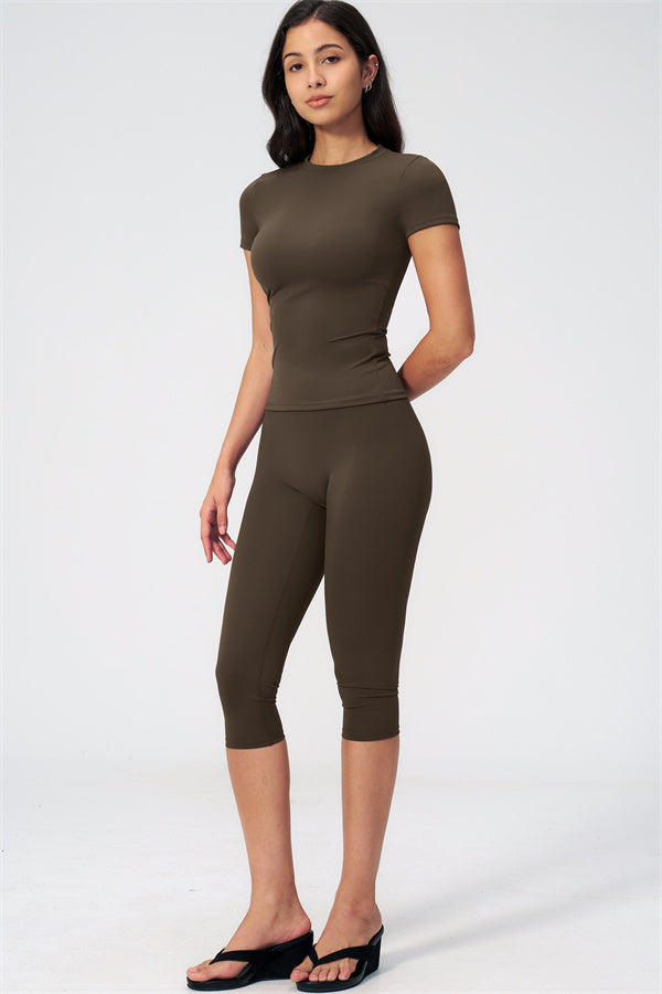 The Twirl T-shirt Capri Leggings 2-Piece Set