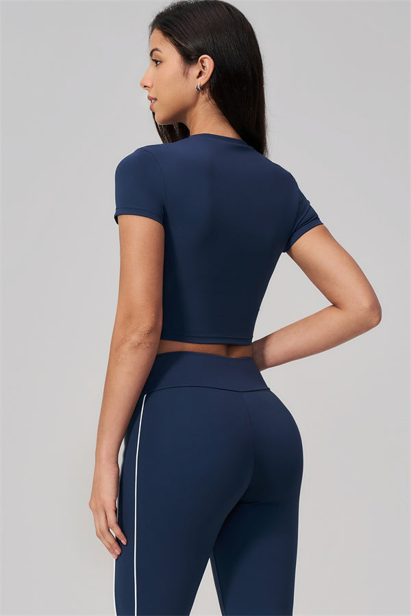 The Breathe T-shirt Capri Leggings 2-Piece Set