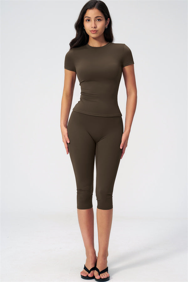 The Twirl T-shirt Capri Leggings 2-Piece Set