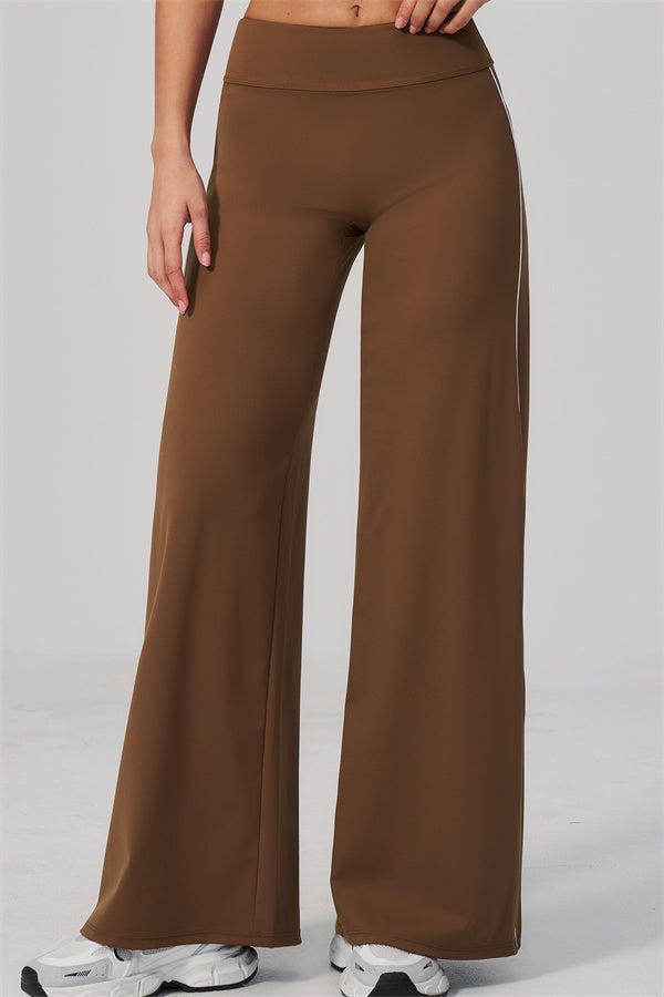 The Breathe Crop Top Straight Leg Pants 2-Piece Set