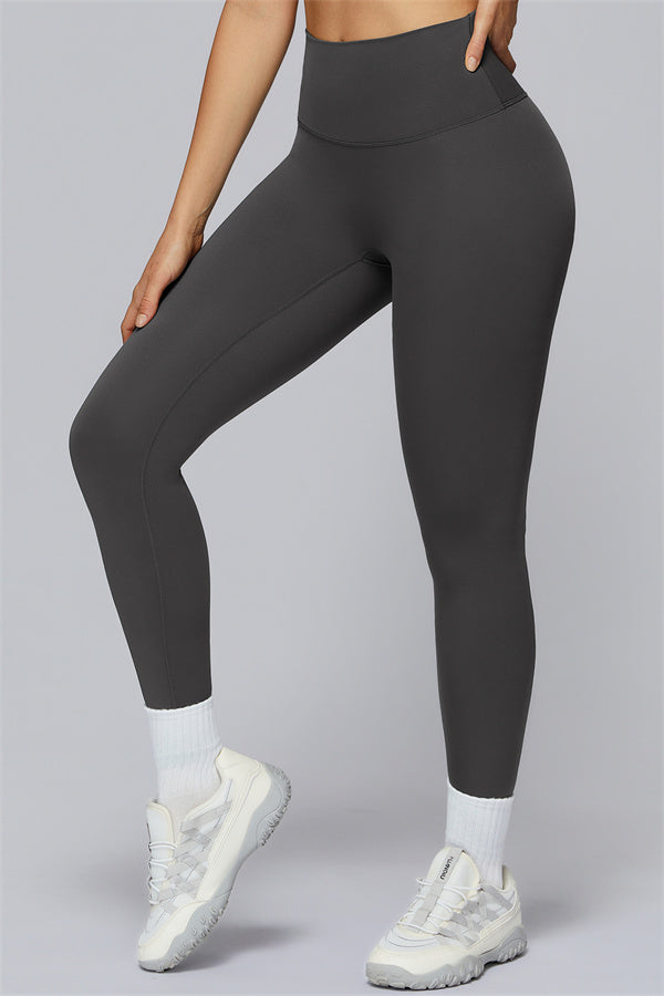 The Elle Form Sports Bra Leggings 2-Piece Set