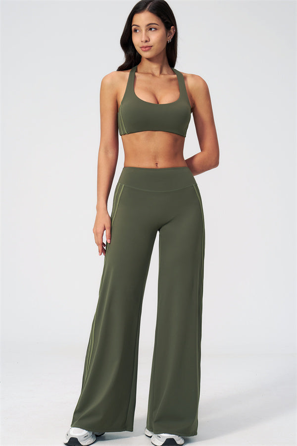 The Evoke Straight Leg Pants
