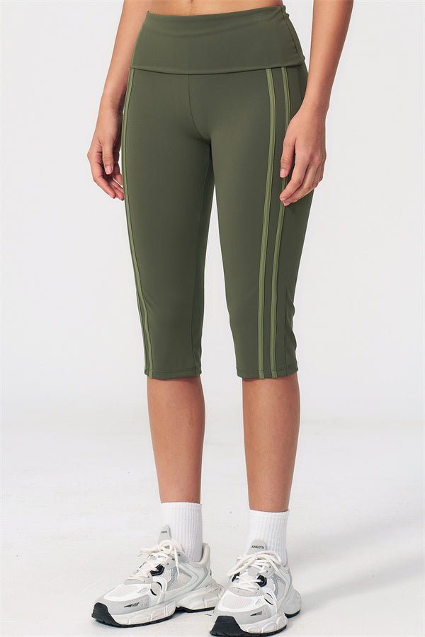 The Evoke Sports Bra Capri Leggings 2-Piece Set