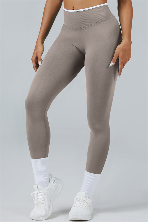 The Elevate Crop Top Leggings 2-Piece Set