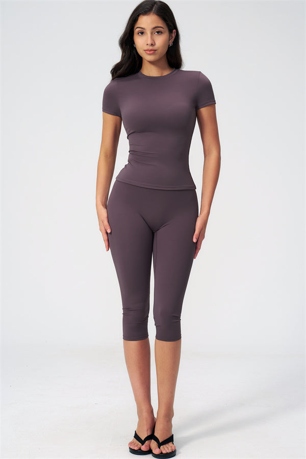 The Twirl T-shirt Capri Leggings 2-Piece Set