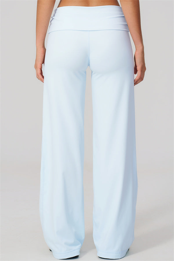 The Daring Sports Bra Straight Leg Pants 2-Piece Set
