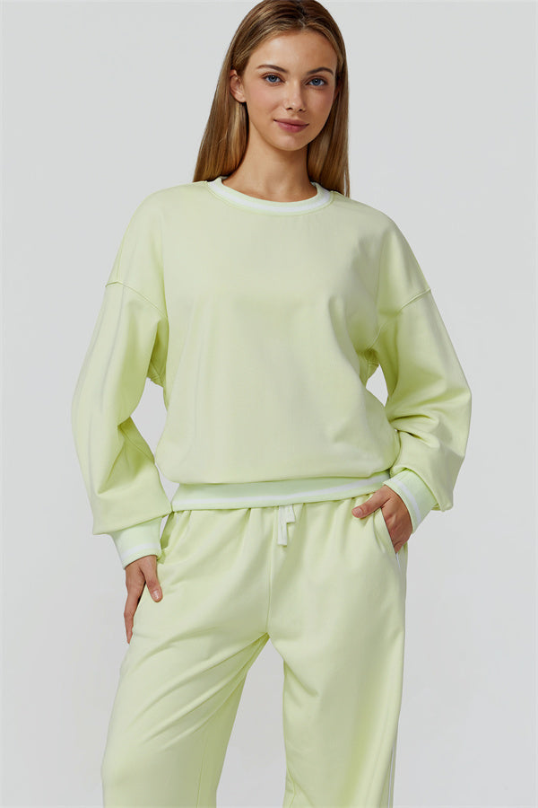 The Amara Sweatshirt Pants 2-Piece Set