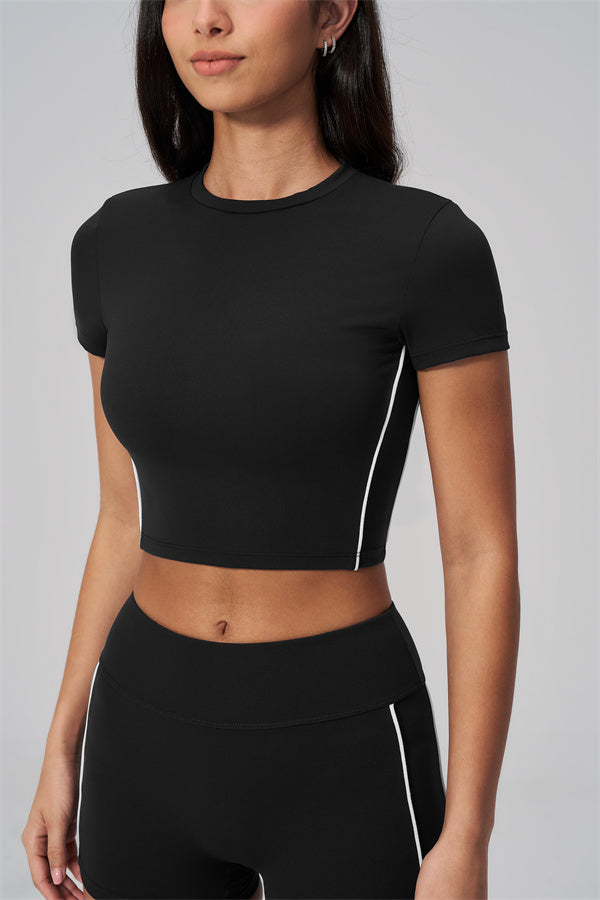 The Breathe T-shirt Capri Leggings 2-Piece Set