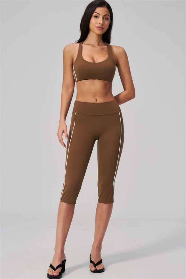 The Breathe Sports Bra Capri Leggings 2-Piece Set