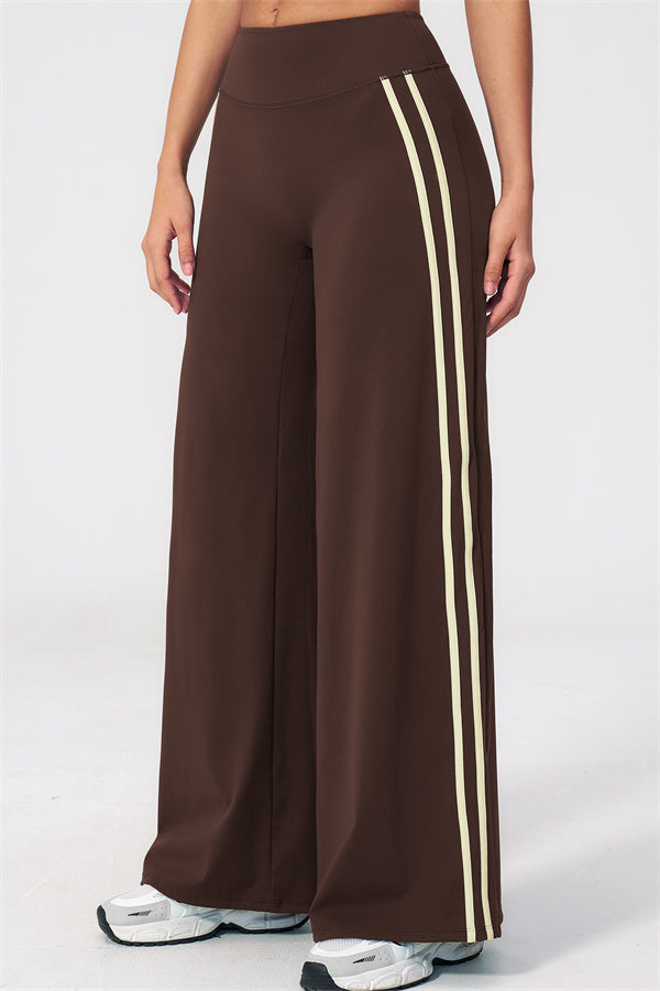 The Evoke Straight Leg Pants