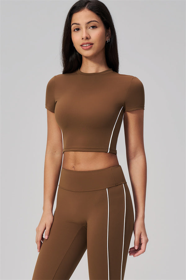 The Breathe T-shirt Capri Leggings 2-Piece Set