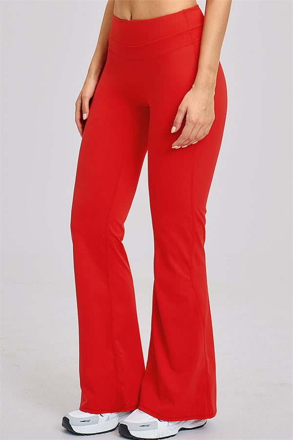 The Stride Sports Bra Flared Leggings 2-Piece Set