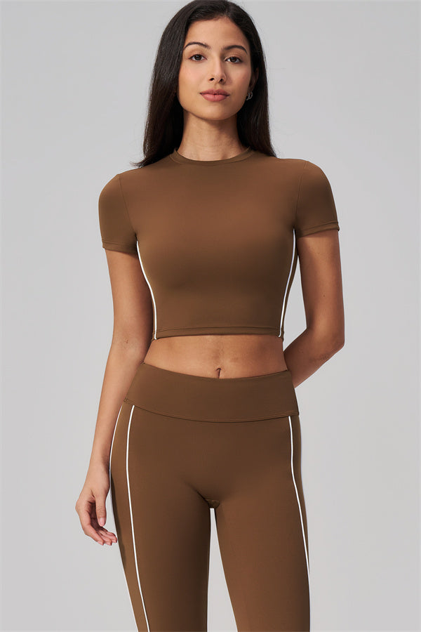 The Breathe T-shirt Capri Leggings 2-Piece Set