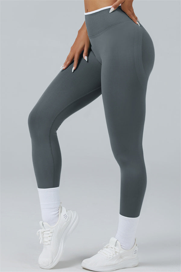The Elevate Crop Top Leggings 2-Piece Set