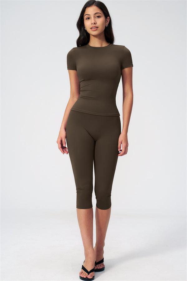 The Twirl T-shirt Capri Leggings 2-Piece Set