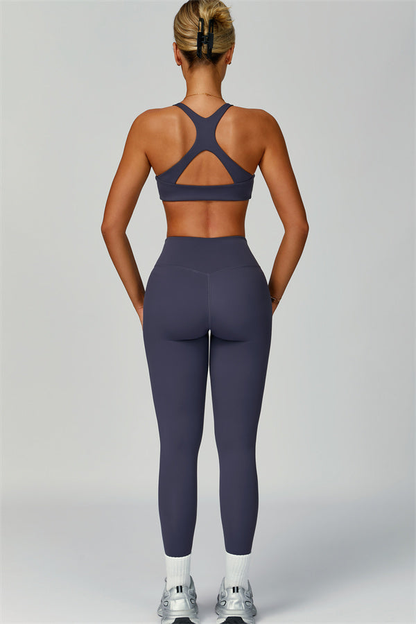 The Thrive Sports Bra Leggings 2-Piece Set