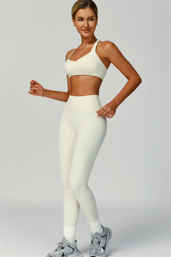 The Thrive Sports Bra Leggings 2-Piece Set