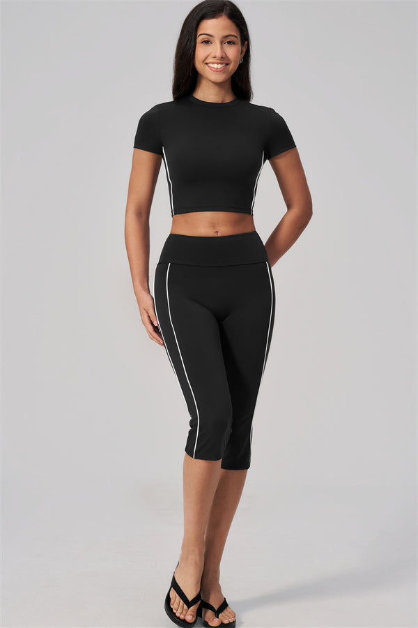 The Breathe T-shirt Capri Leggings 2-Piece Set