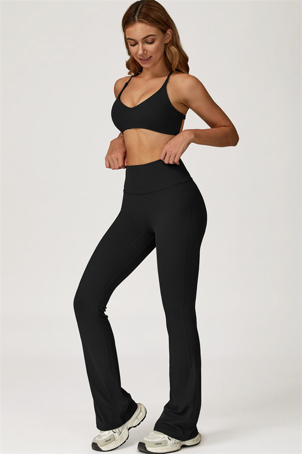 The Lily Sports Bra Flared Leggings 2-Piece Set