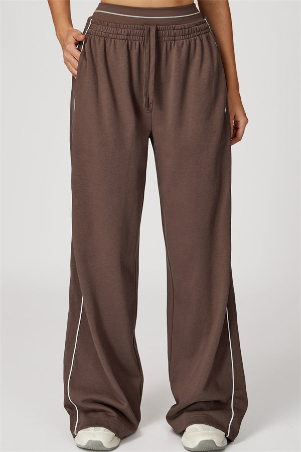 The Amara Sweatshirt Pants 2-Piece Set