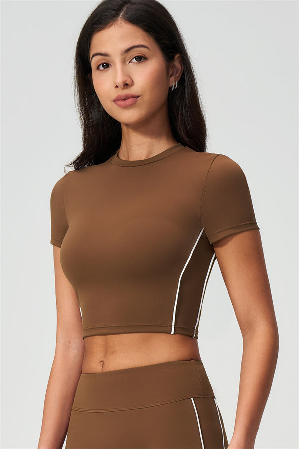 The Breathe T-shirt Capri Leggings 2-Piece Set