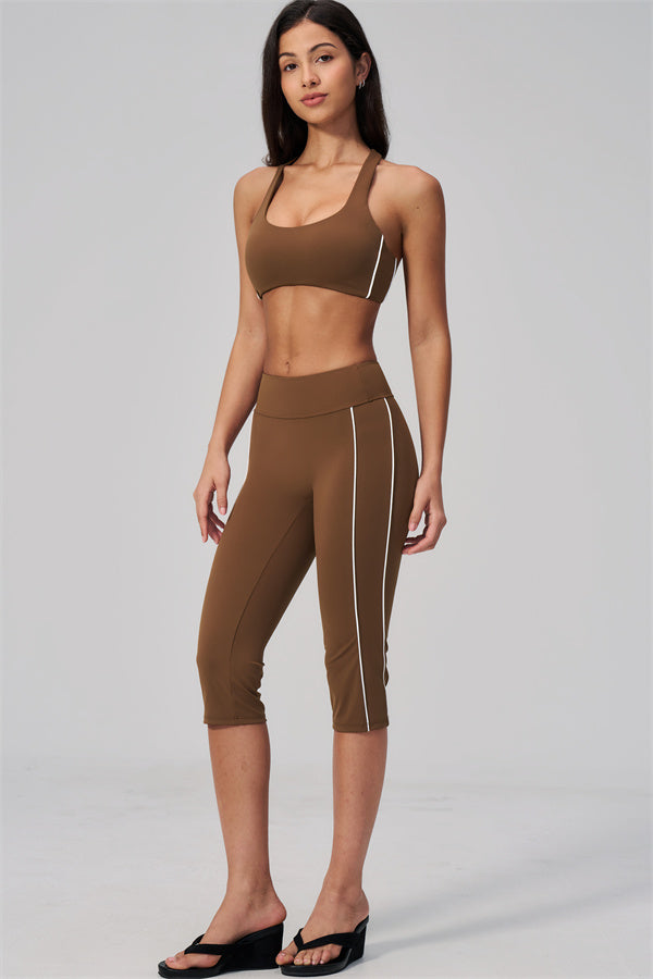 The Breathe Sports Bra Capri Leggings 2-Piece Set